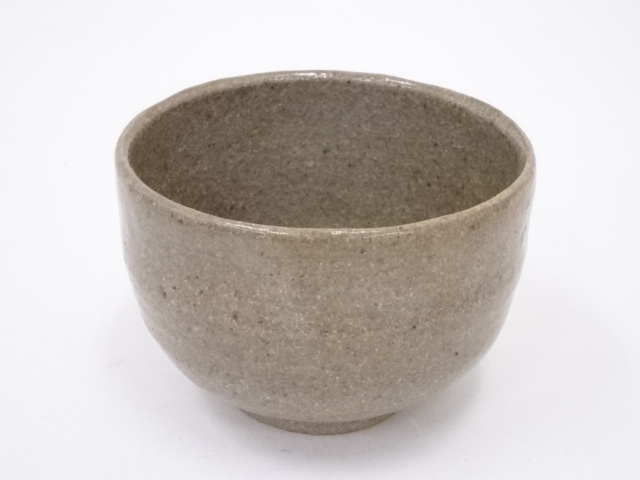 Ｎ５５７　茶碗　『吉備窯　水川陶影造』『草文』　抹茶碗　共箱　茶道具 N557 茶碗 『吉備窯 水川陶影造』『草文』 抹茶碗 共箱